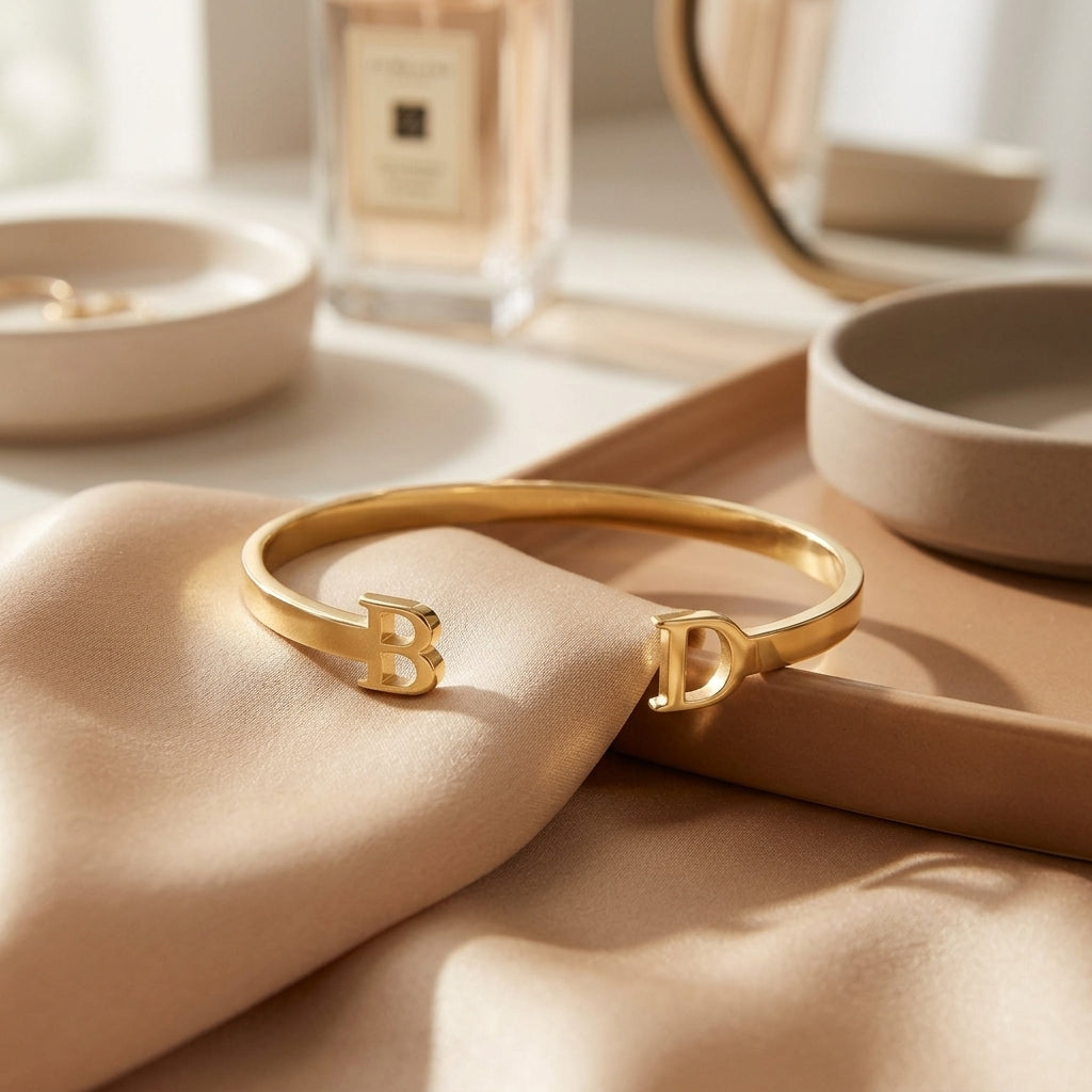 Silhouette Bangle